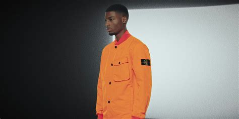 giacca chanel primavera 2019 uomo stone island|La primavera fluo di Stone Island .